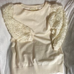 creme blouse 3/4 puffer sleeves